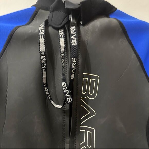 Blue and Black Swim Rashguard with Short Sleeves - Picture 7 of 7